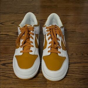 Nike Dunks Low